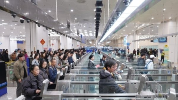 大业证券 第三届链博会首票进境展品顺利抵京通关